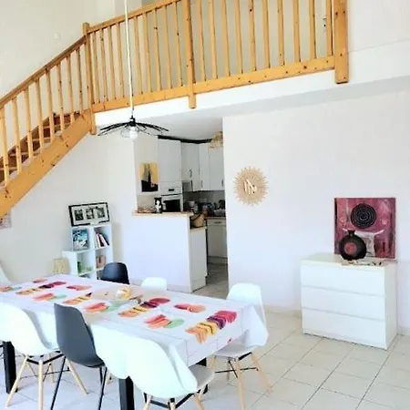 300m De La Plage Apartamento